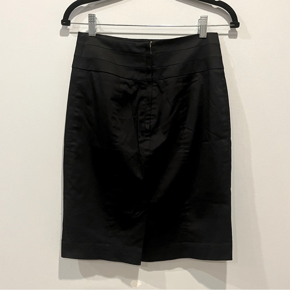 H&M knee-length fitted pencil black skirt / Size 6 - Picture 1 of 9